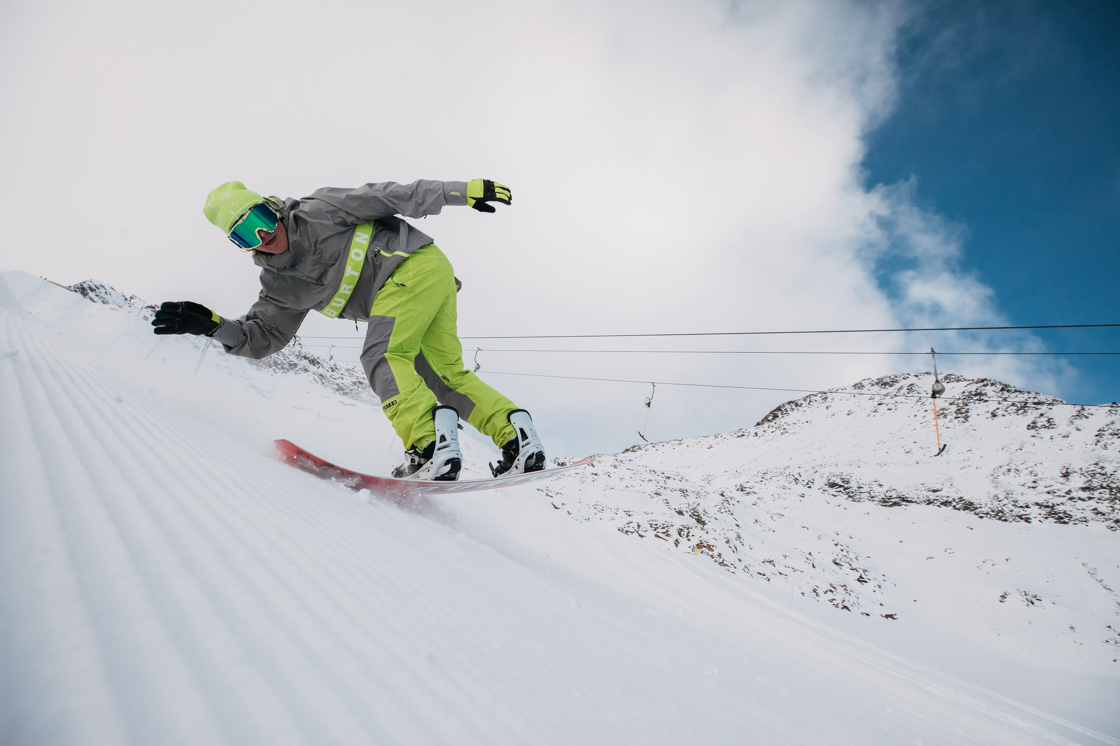RedGerard_WelcometoWinter_AustriaEU_GabeLHeureux_7143